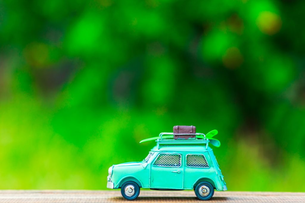車選びで知っておきたい車の「年式」とは？ 年式の定義と調べ方
